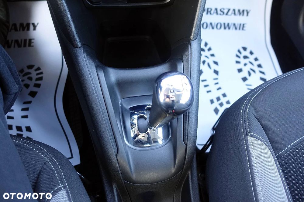 Peugeot 208 1.4 e-HDi Active STT - 27