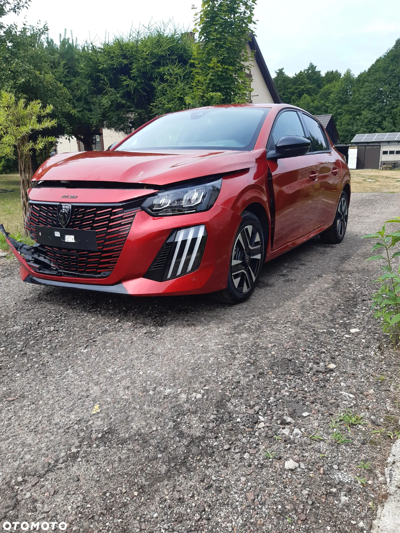 Peugeot 208 1.2 mHEV Allure - 17