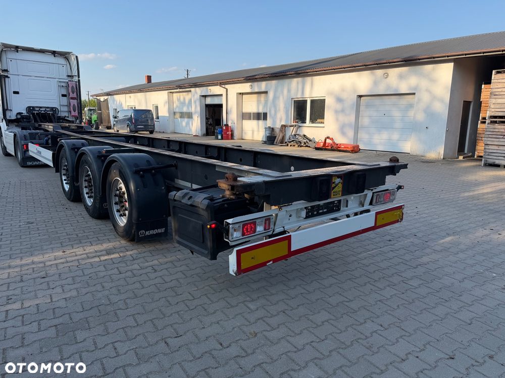 Krone SD 40"-45" / 4100 kg / lekka / sprowadzona / oś podnoszona / Podkontenerowa / pod kontenerowa - 4