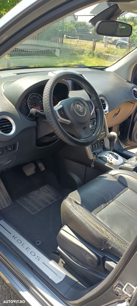 Renault Koleos 2.0 dCI 4X4 Privilege Aut - 17