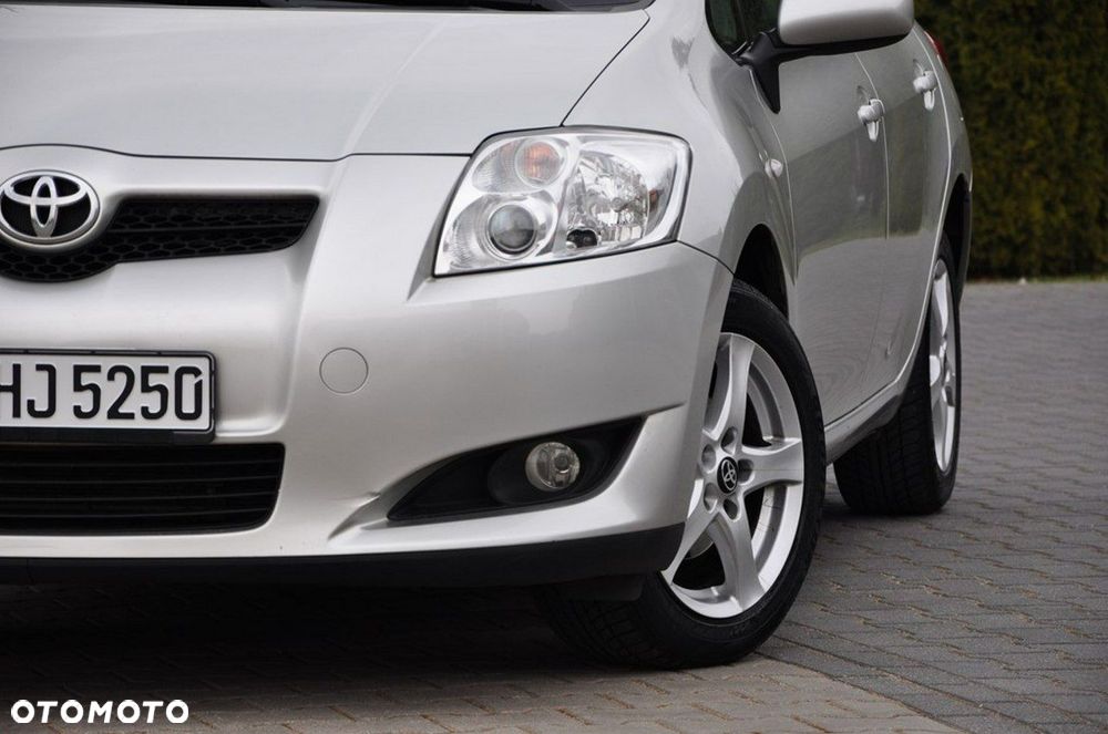 Toyota Auris - 7