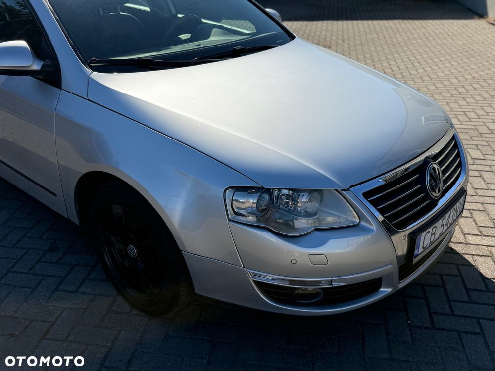 Volkswagen Passat 2.0 TDI DPF Highline DSG - 22