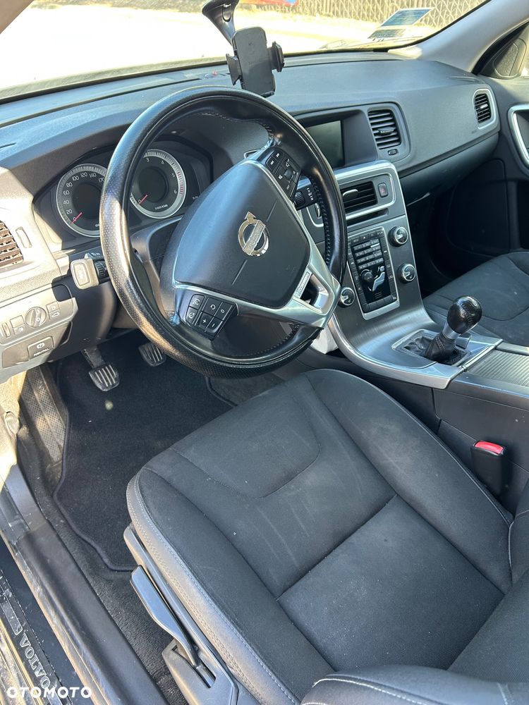 Volvo V60 D3 Momentum - 3