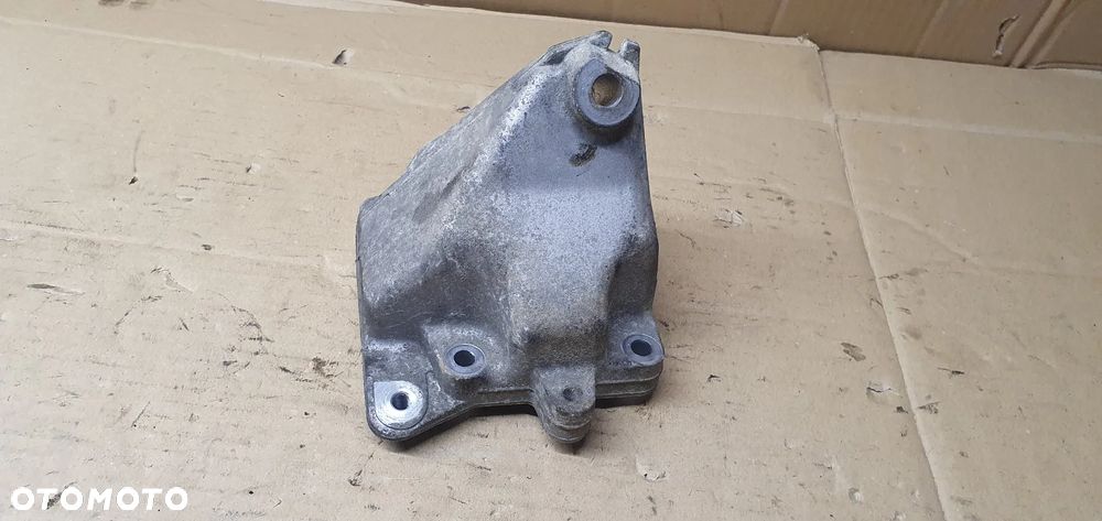 Łapa mocowanie wspornik silnika Mercedes E-Klasa W211 3.0 3.5 V6 A2722231704 - 4