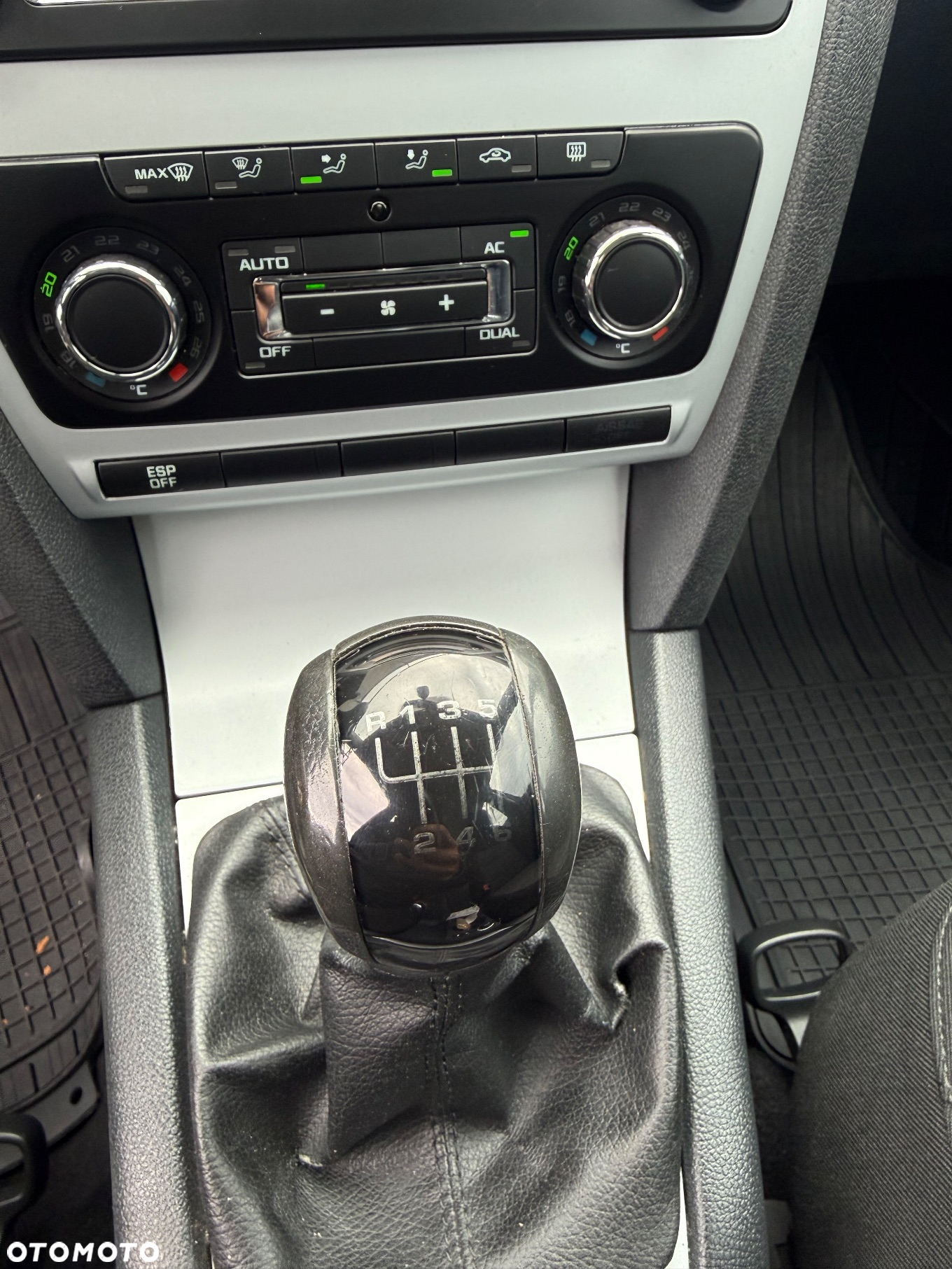 Skoda Octavia 2.0 TDI Ambiente - 16