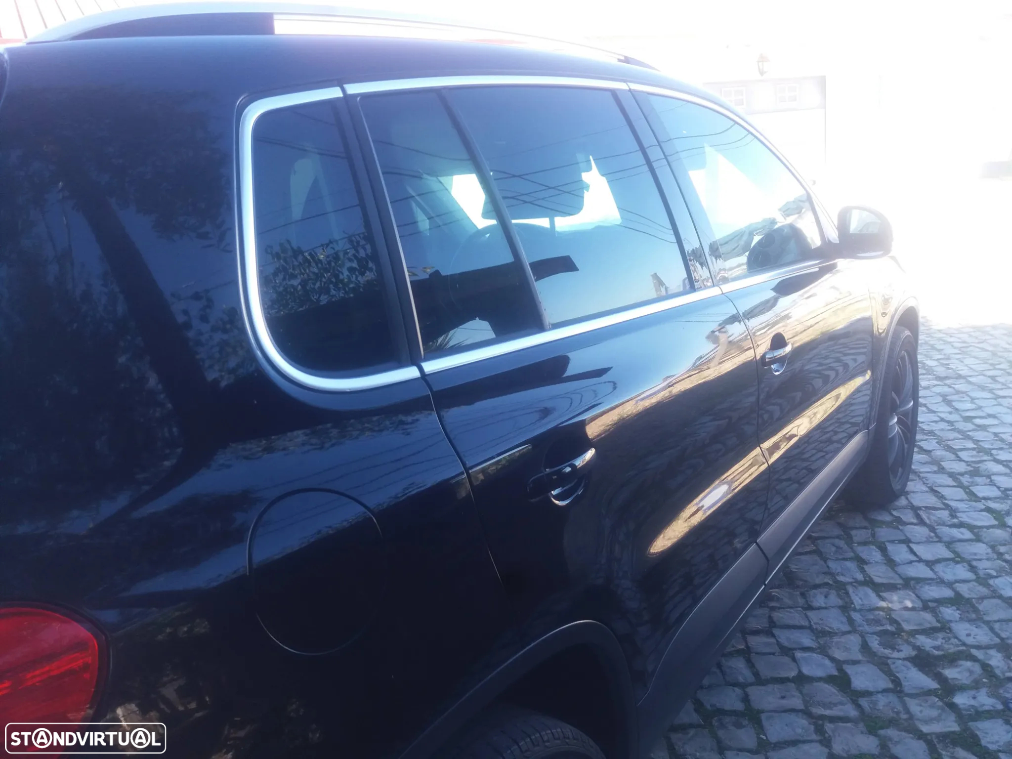 VW Tiguan 2.0 TDi Sport BlueMotion - 12