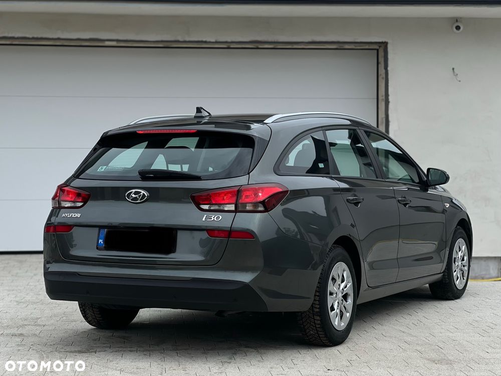 Hyundai i30 - 32