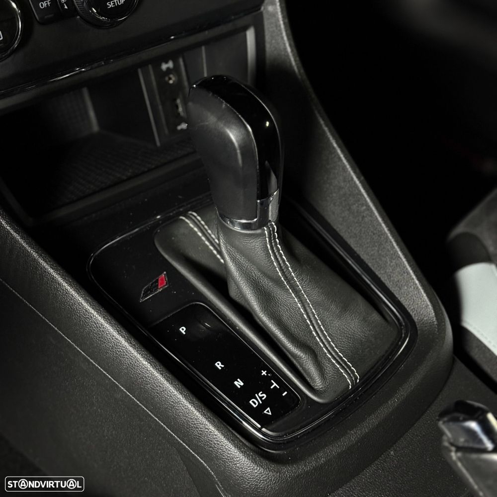 SEAT Leon SC 2.0 TSI S&S DSG Cupra 290 - 6
