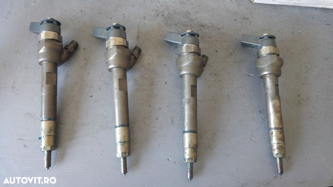 Injector 2.0 d n47d20c bmw seria 3 f30 0445110601 779844606 - 2