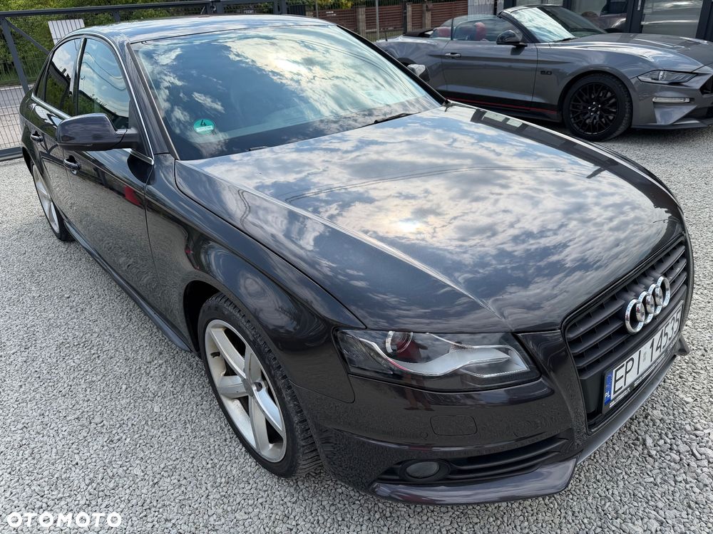 Audi A4 Limousine - 10