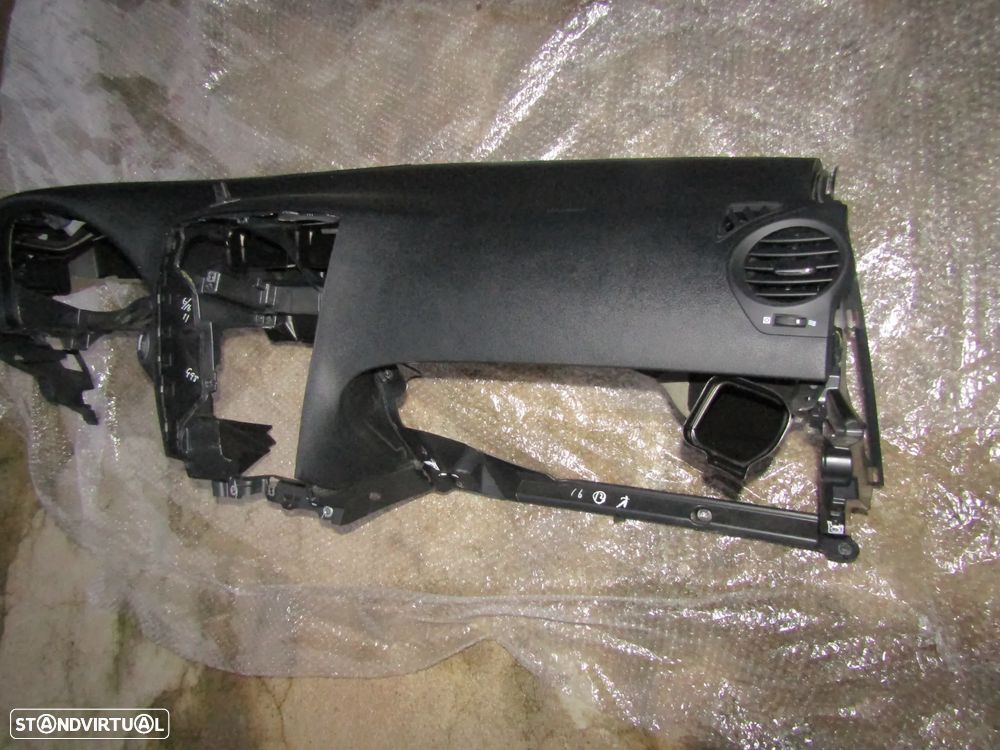 Tablier LEXUS IS 220D /300 ano 2006 a 2011original , ver fotos - 3