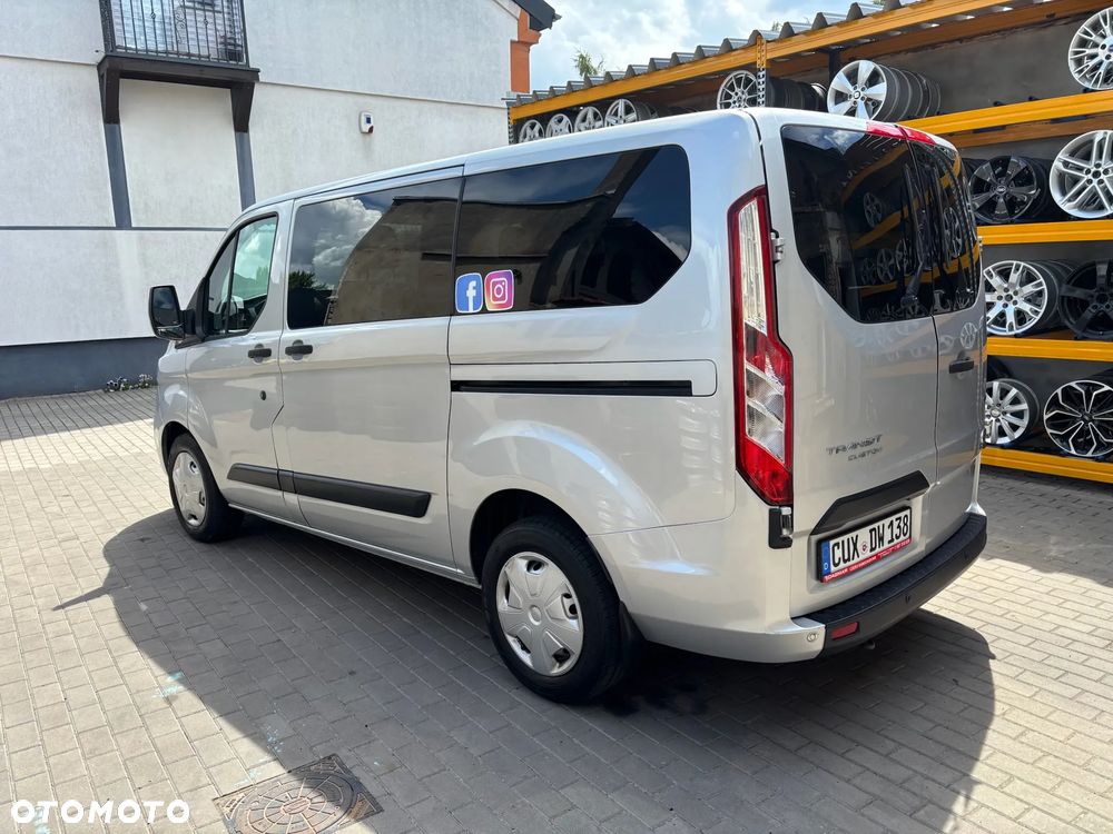 Ford Transit Custom - 19