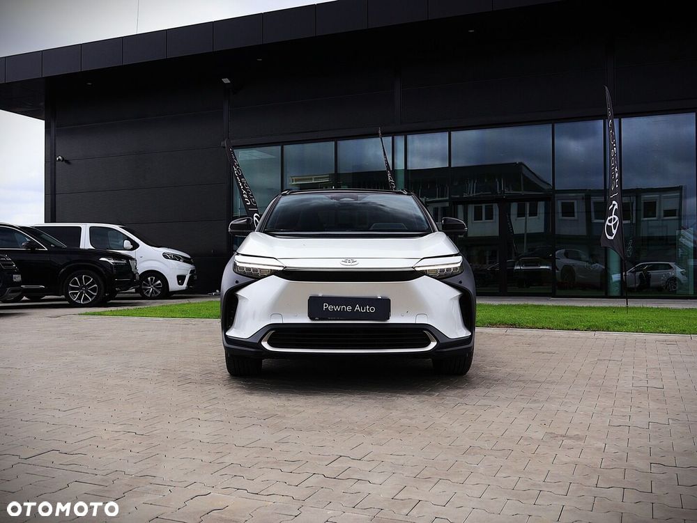 Toyota bZ4X 71.4kWh 4x4 Executive - 13