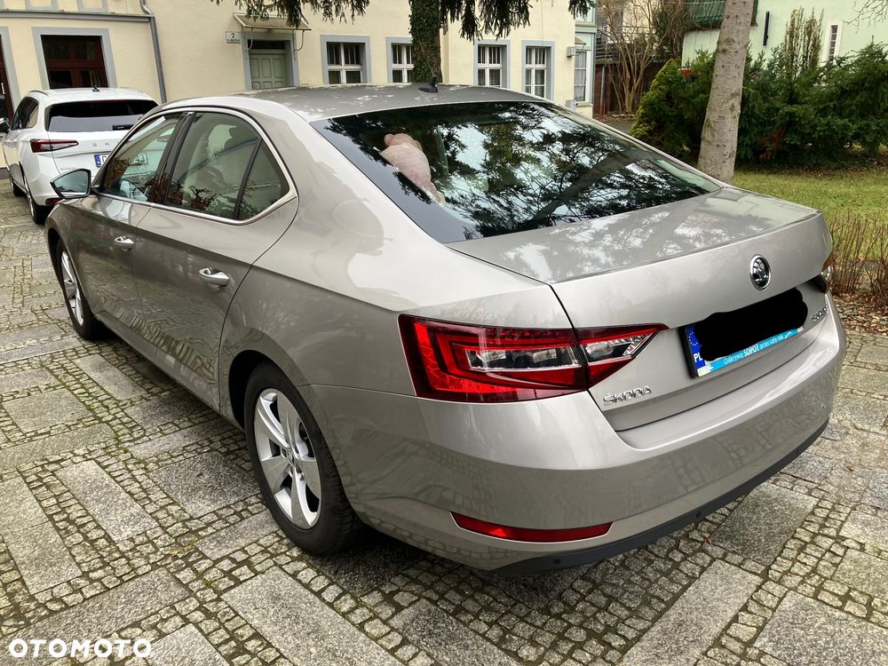 Skoda Superb 1.8 TSI Style DSG - 4