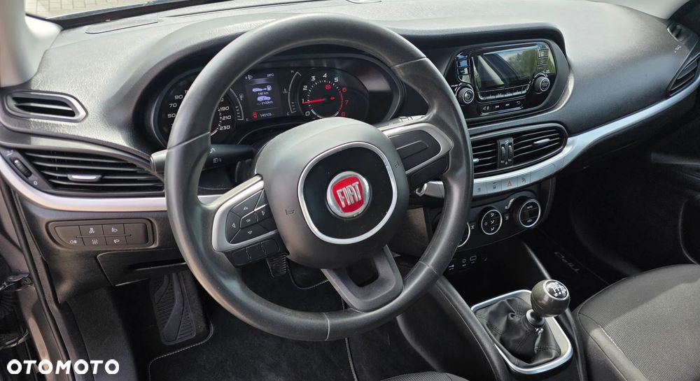 Fiat Tipo 1.4 16V More - 11