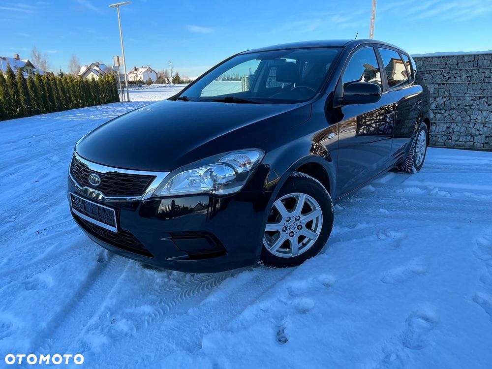 Kia Ceed 1.4 CVVT Vision - 1