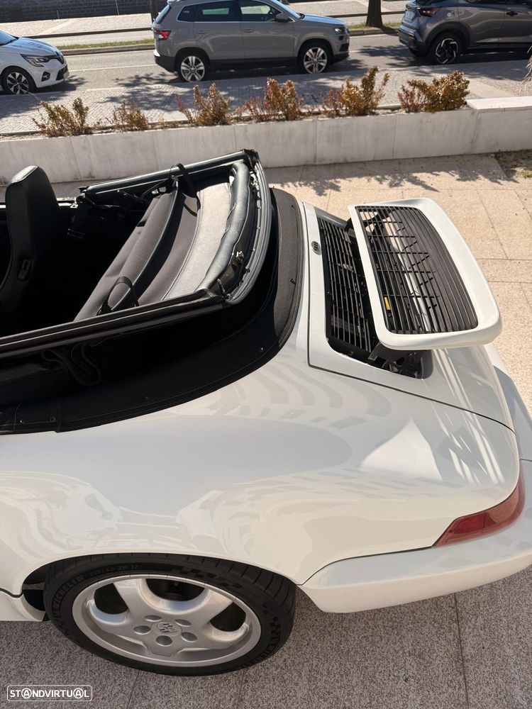 Porsche 911 (964) Cabriolet 3.6 Carrera 2 - 28