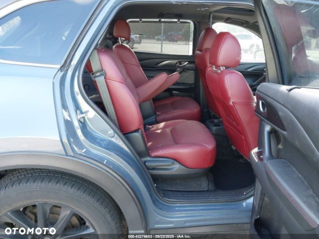 Mazda CX-9 - 9