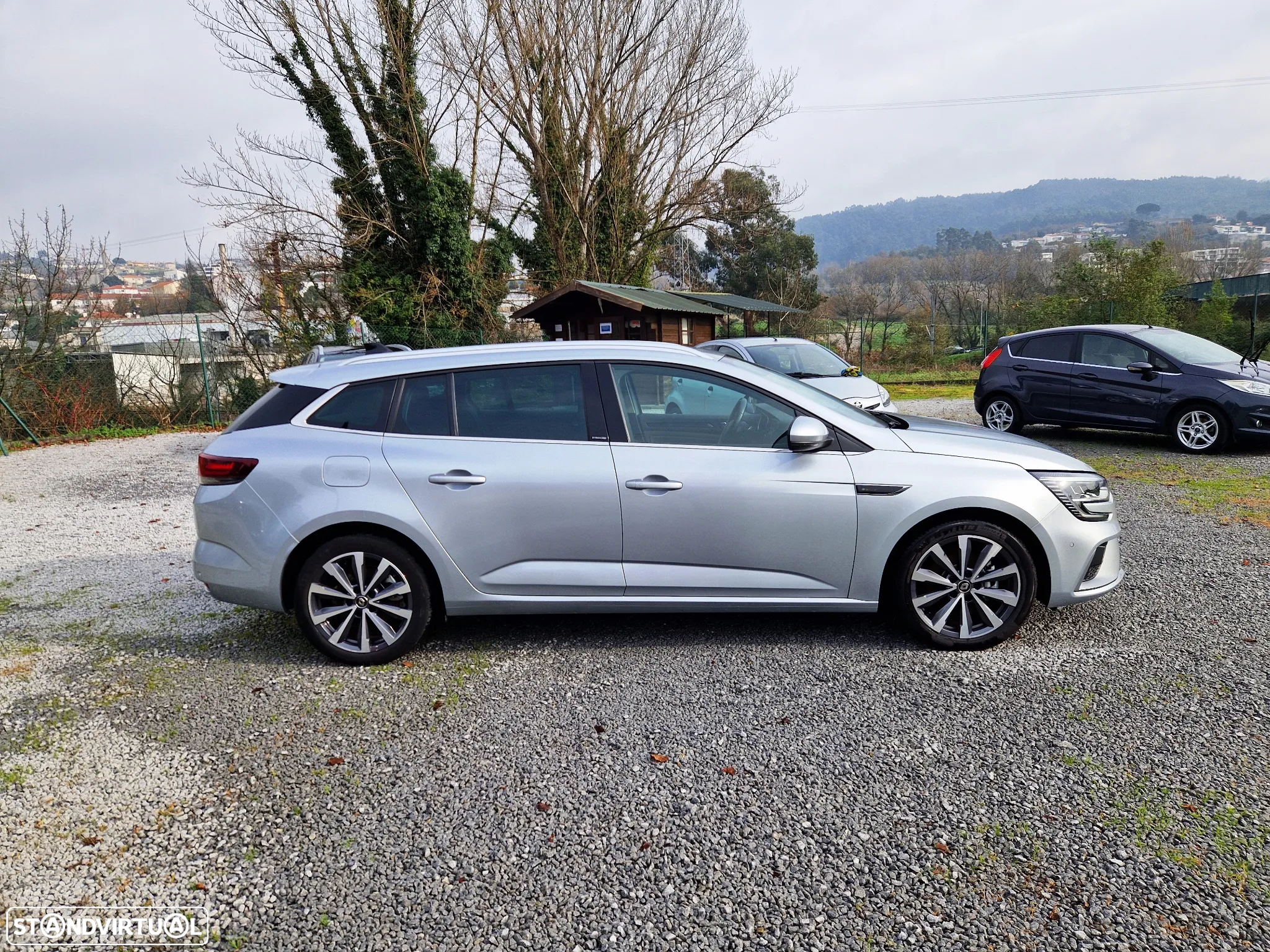 Renault Mégane Sport Tourer 1.6 E-Tech Plug-In Hybrid R.S. Line - 11