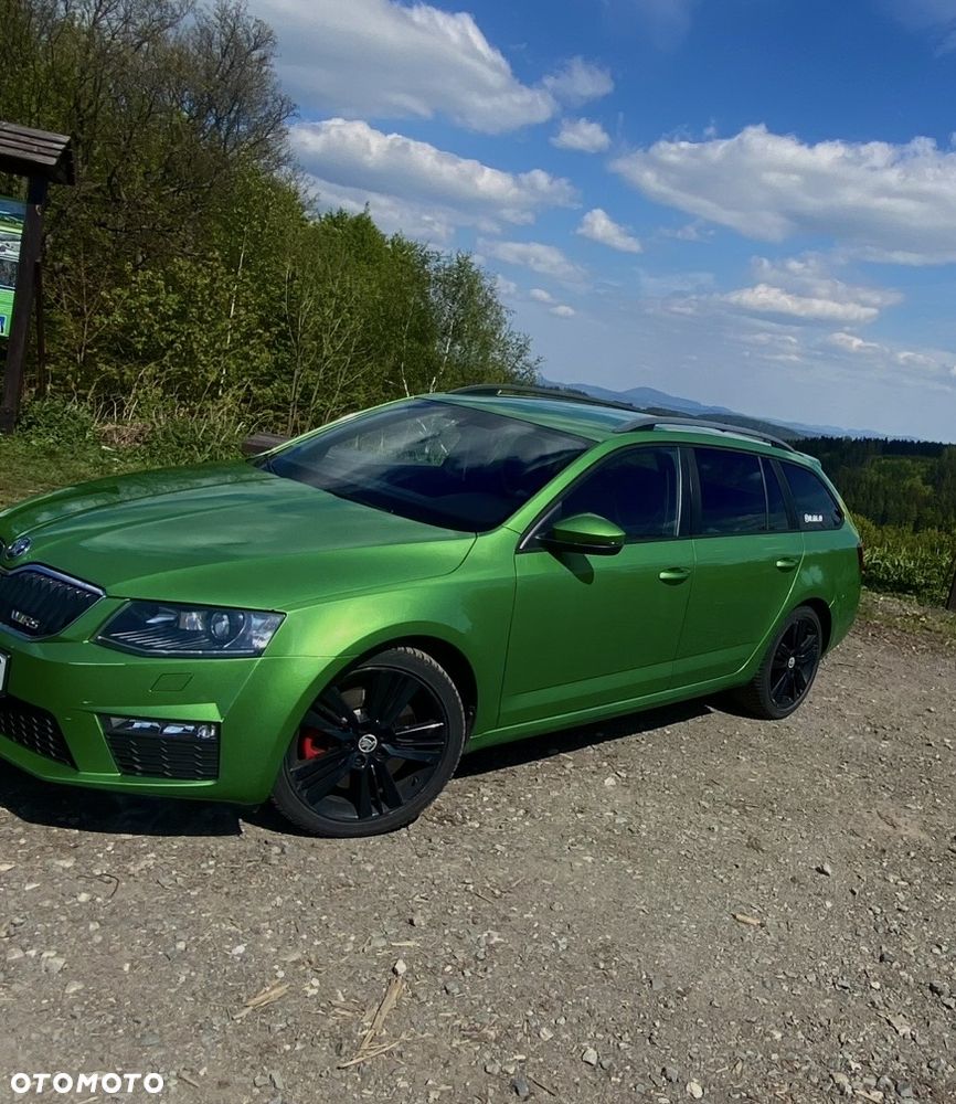 Skoda Octavia 2.0 TDI RS - 33