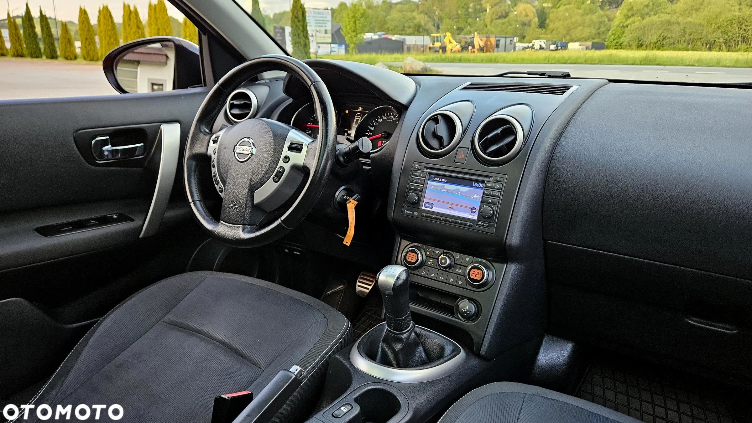 Nissan Qashqai 1.6 I-Way - 28