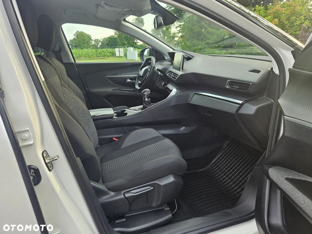 Peugeot 3008 BlueHDi 120 Stop & Start Style - 32