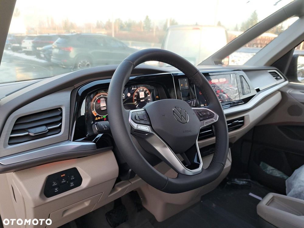 Volkswagen Multivan - 9