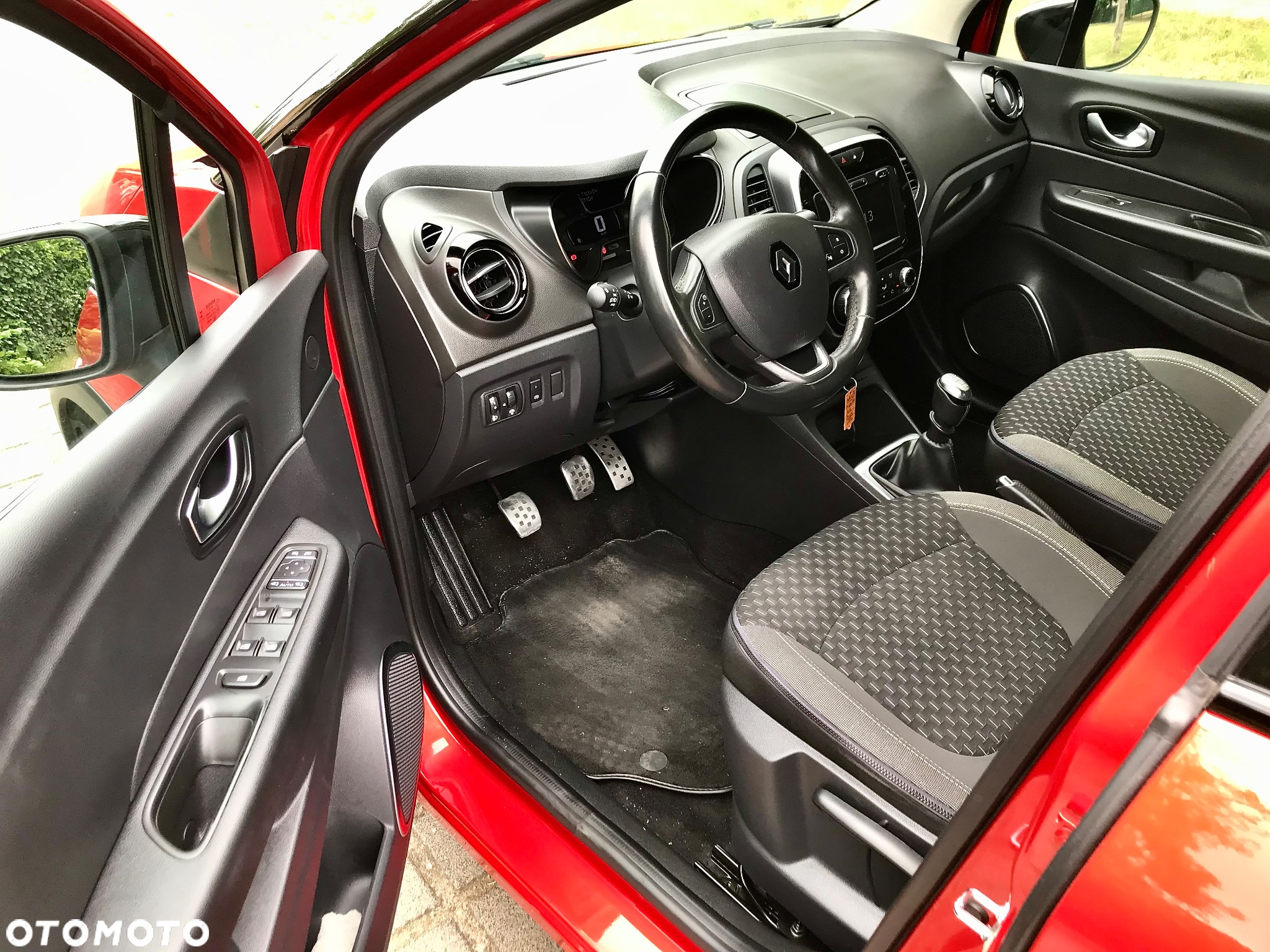 Renault Captur 1.3 Energy TCe S-Edition - 24