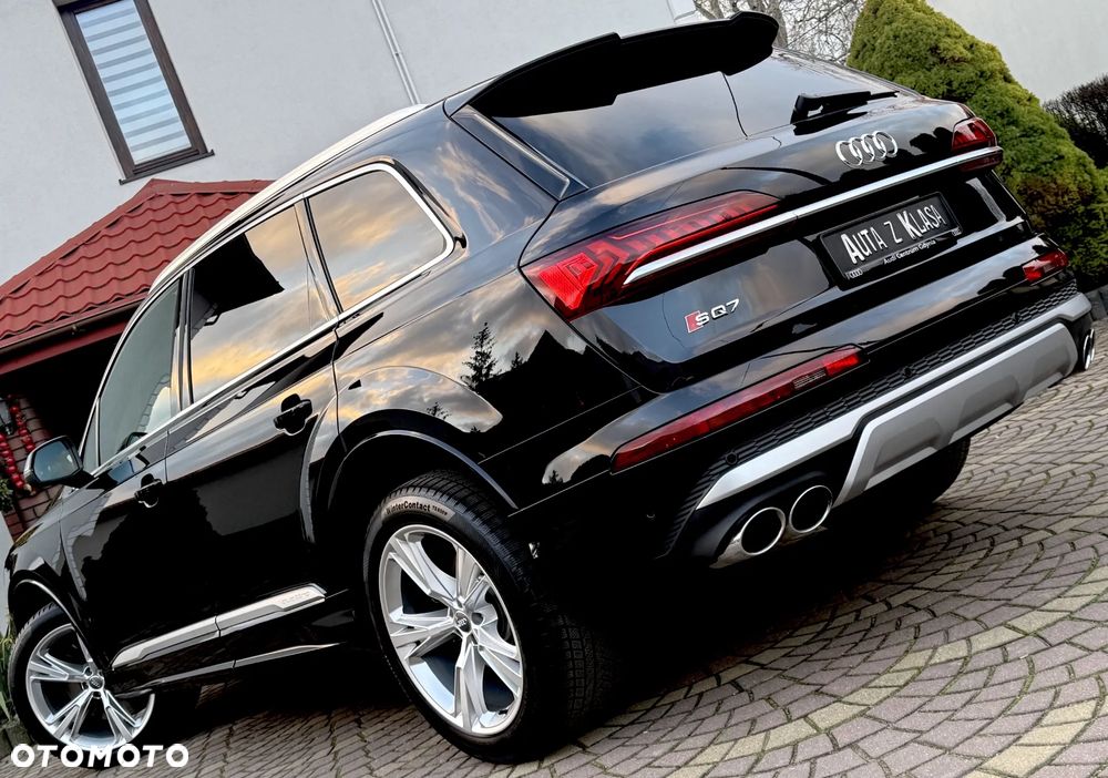 Audi SQ7 - 8