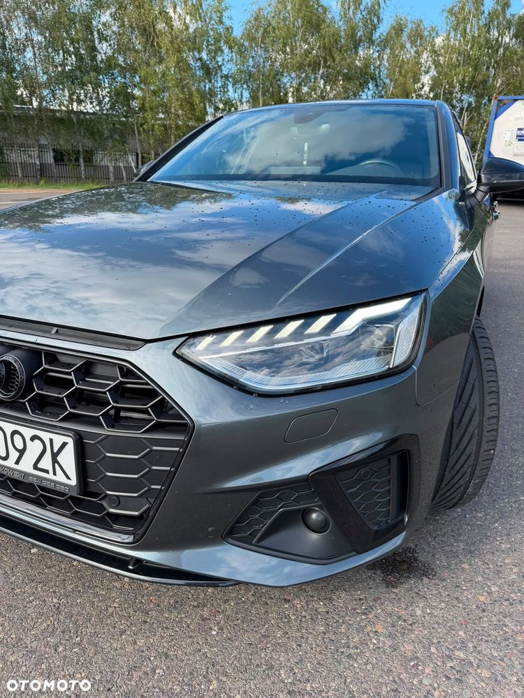 Audi A4 Limousine 45 TFSI quattro S tronic S line - 4