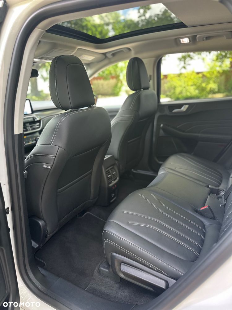 Ford Kuga 2.5P PHEV FWD Vignale - 24