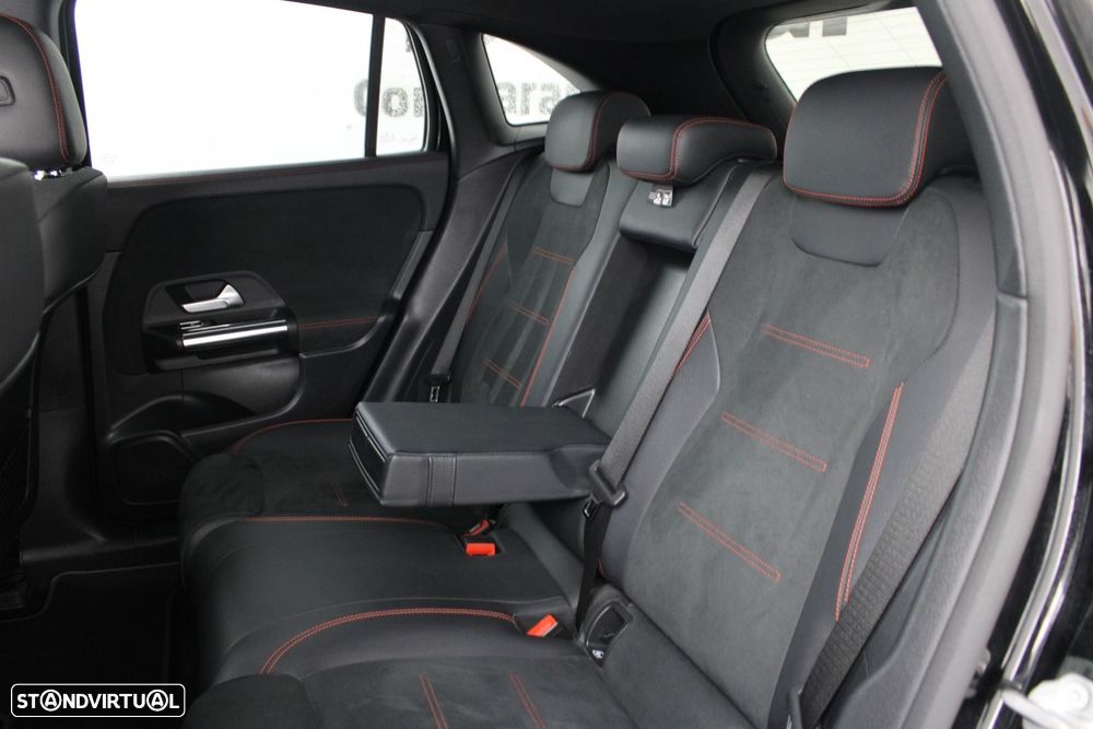 Mercedes-Benz EQA 250 AMG Line — fotografia 32