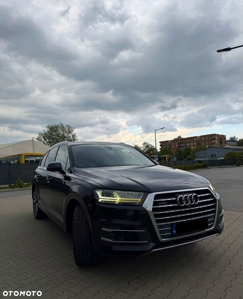 Audi Q7 - 3