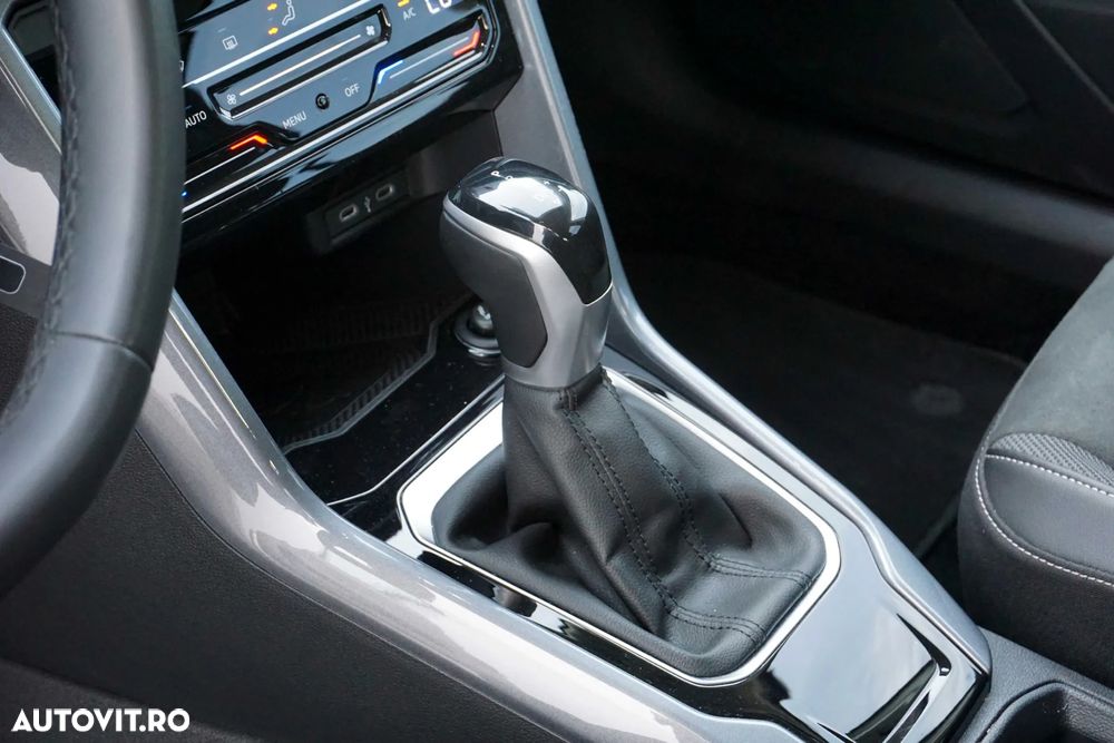 Volkswagen T-ROC 1.5 TSI ACT OPF DSG Style - 24