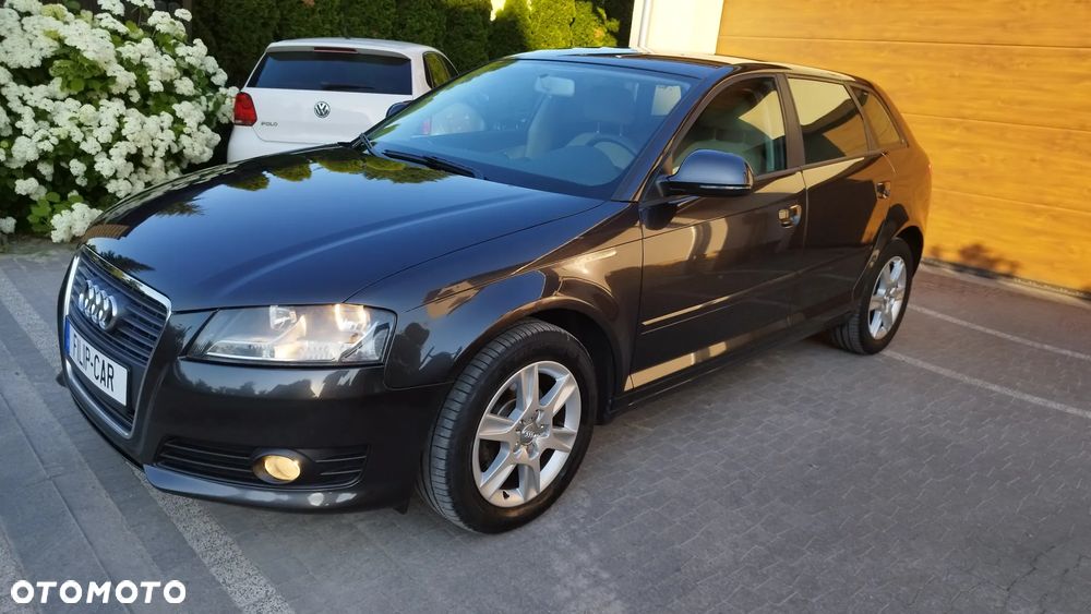 Audi A3 Sportback 1.6 Attraction - 1