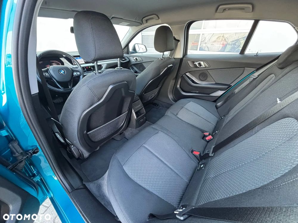 BMW Seria 1 118i Advantage - 9