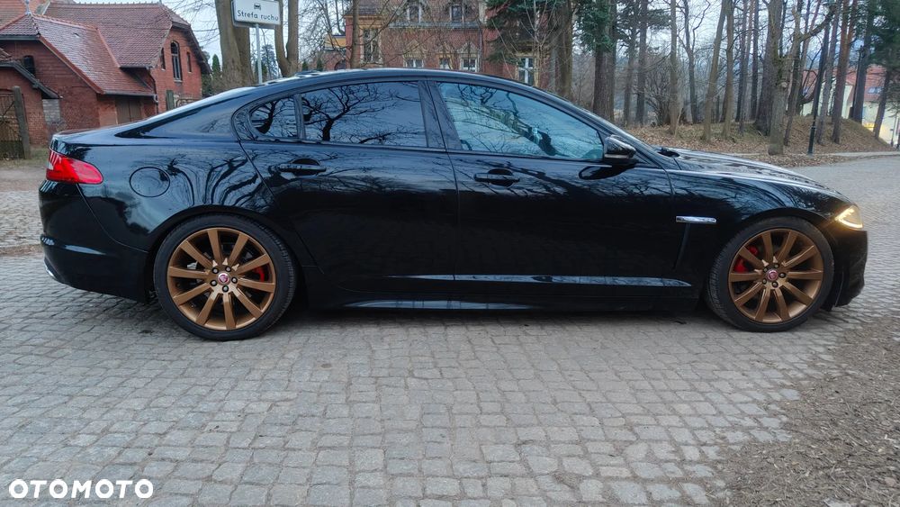 Jaguar XF 3.0 V6 D Portfolio - 9