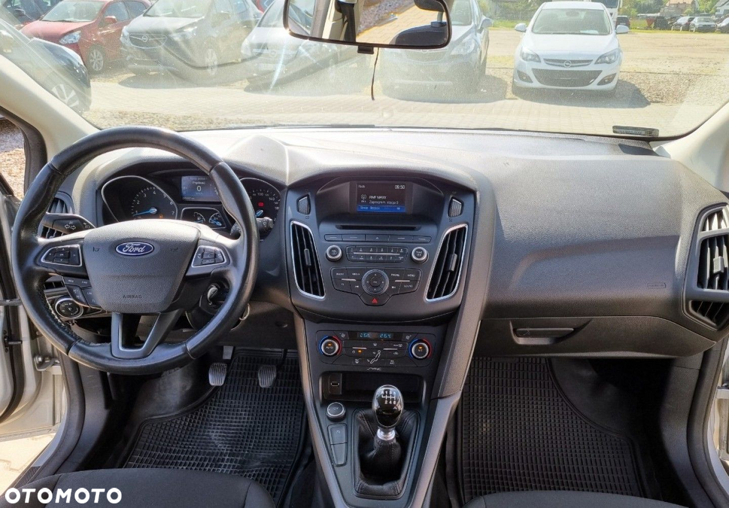 Ford Focus - 28