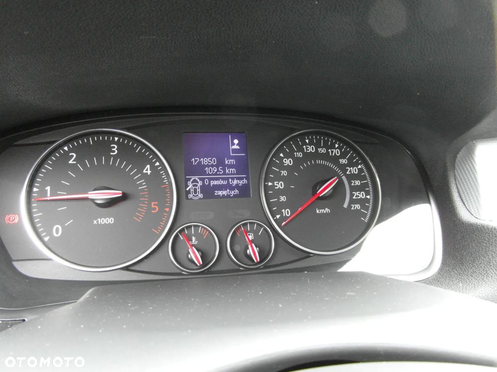 Renault Laguna ENERGY dCi 175 FAP Start & Stop GT - 25