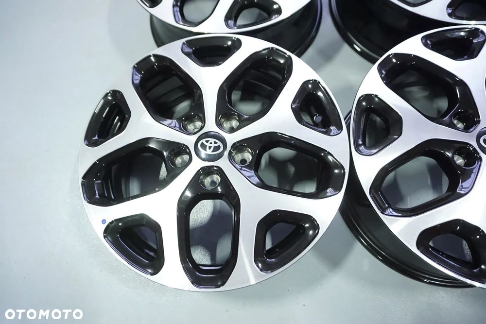 FELGI ALUMINIOWE 17 TOYOTA  CH-R AURIS AVENSIS RAV 4 COROLLA VERSO YARIS CROSS CAMRY - 5