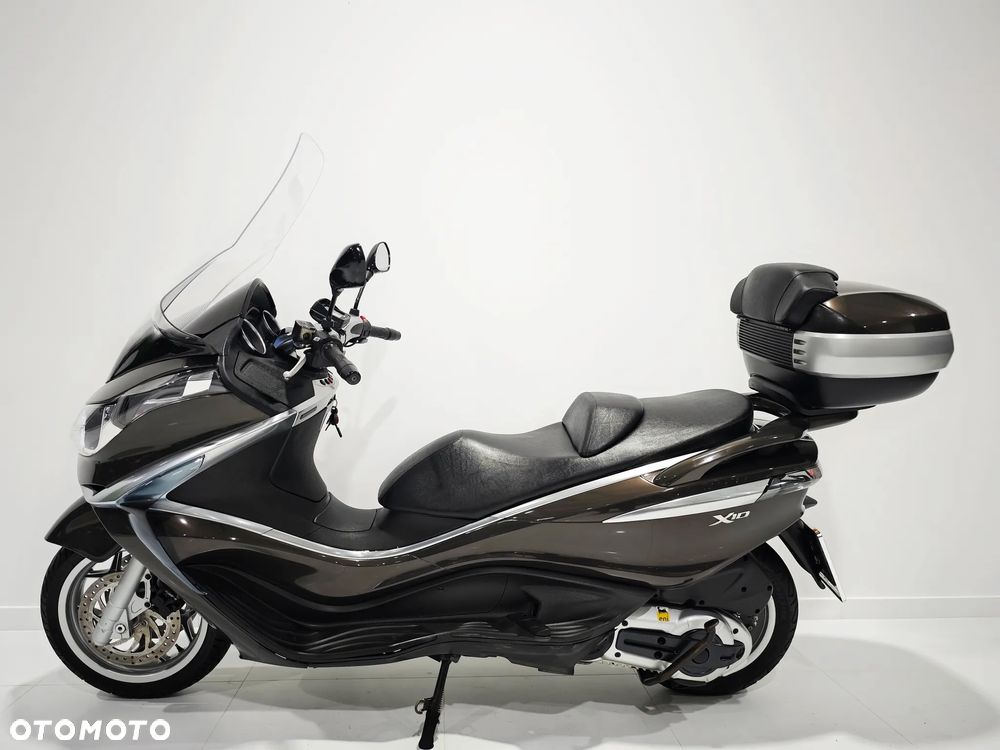 Piaggio X10 - 5