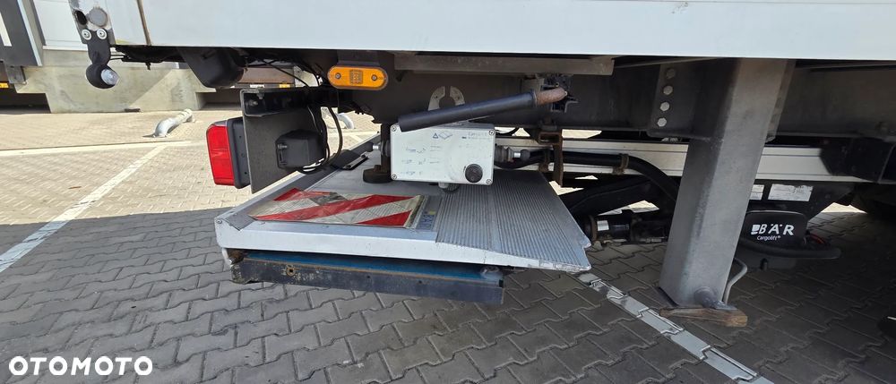 Mercedes-Benz Actros - 14