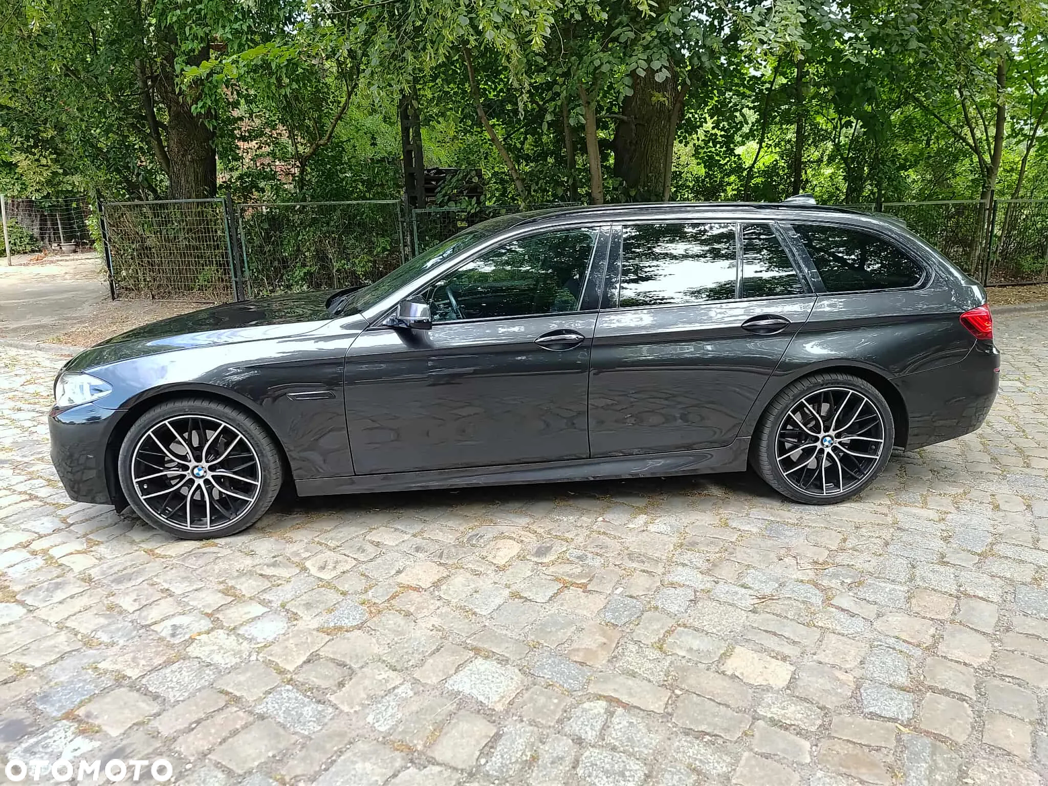 BMW Seria 5 530d Touring - 4