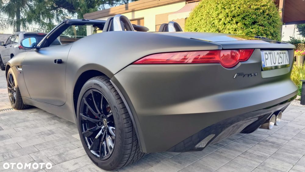 Jaguar F-Type Standard - 33