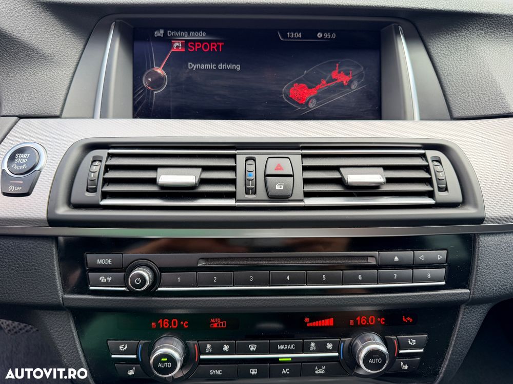 BMW Seria 5 525d xDrive Sport-Aut. - 24