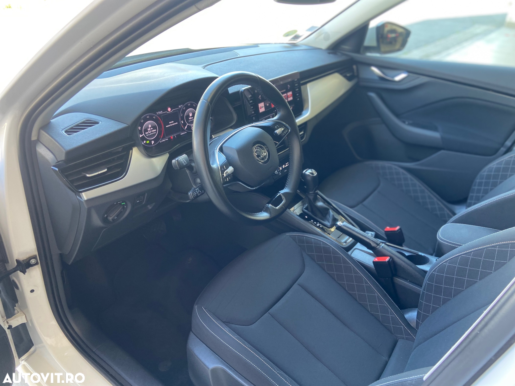 Skoda Kamiq 1.6 TDI DSG Ambition - 25