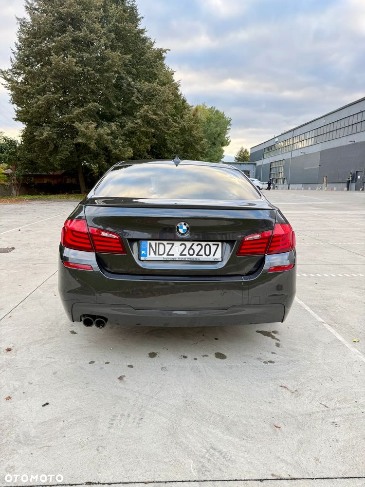 BMW Seria 5 2011 photo 4