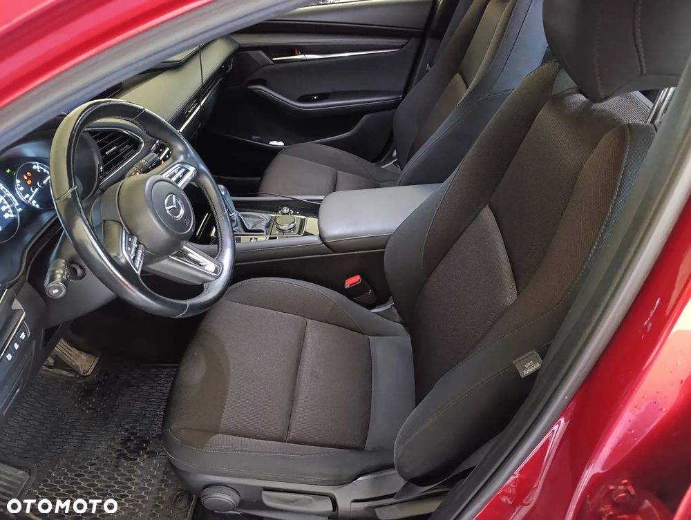 Mazda 3 - 6