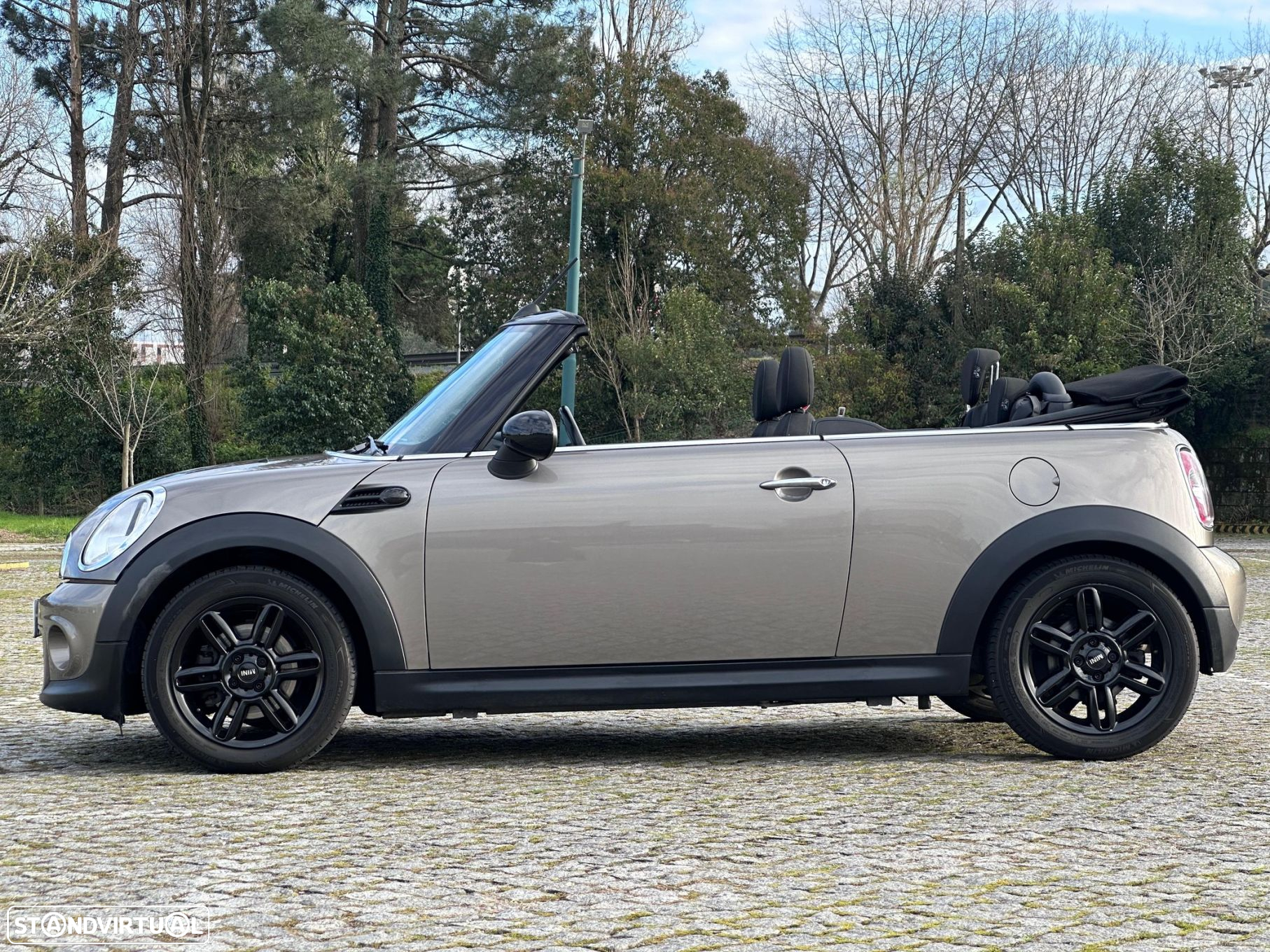 MINI 3 Portas - 19