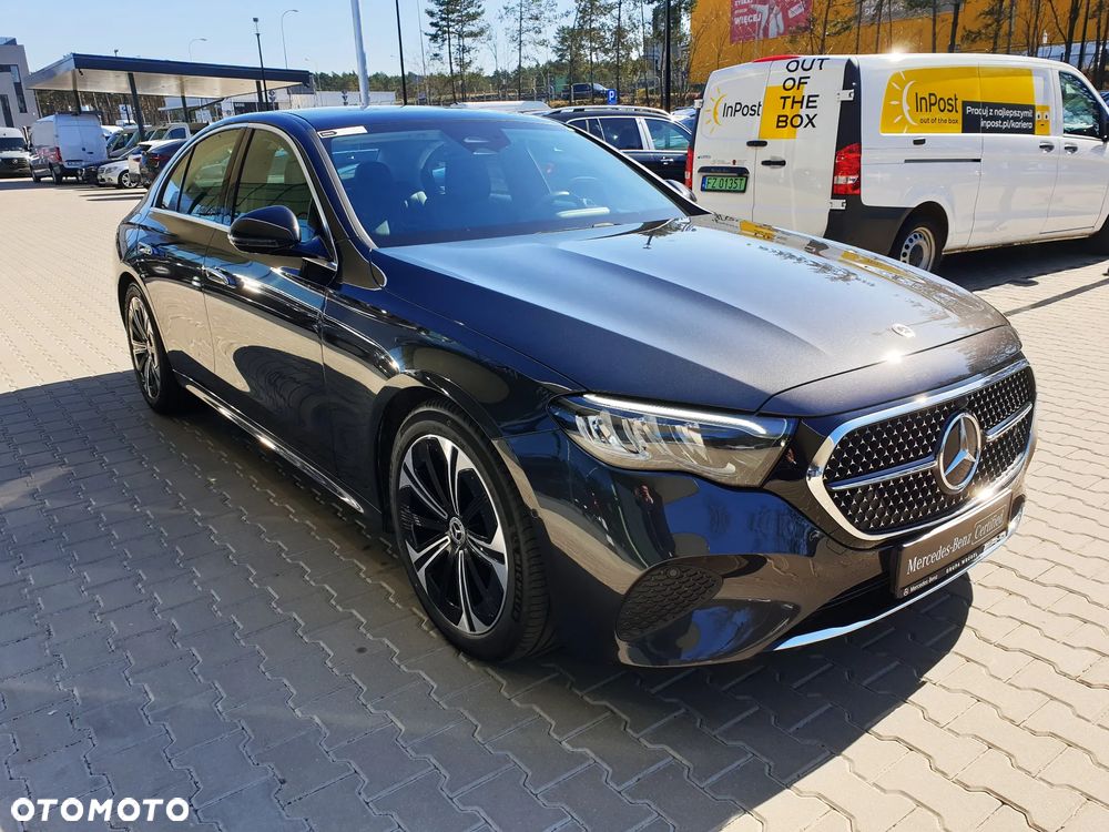 Mercedes-Benz Klasa E 220 d mHEV Avantgarde 9G-Tronic - 8